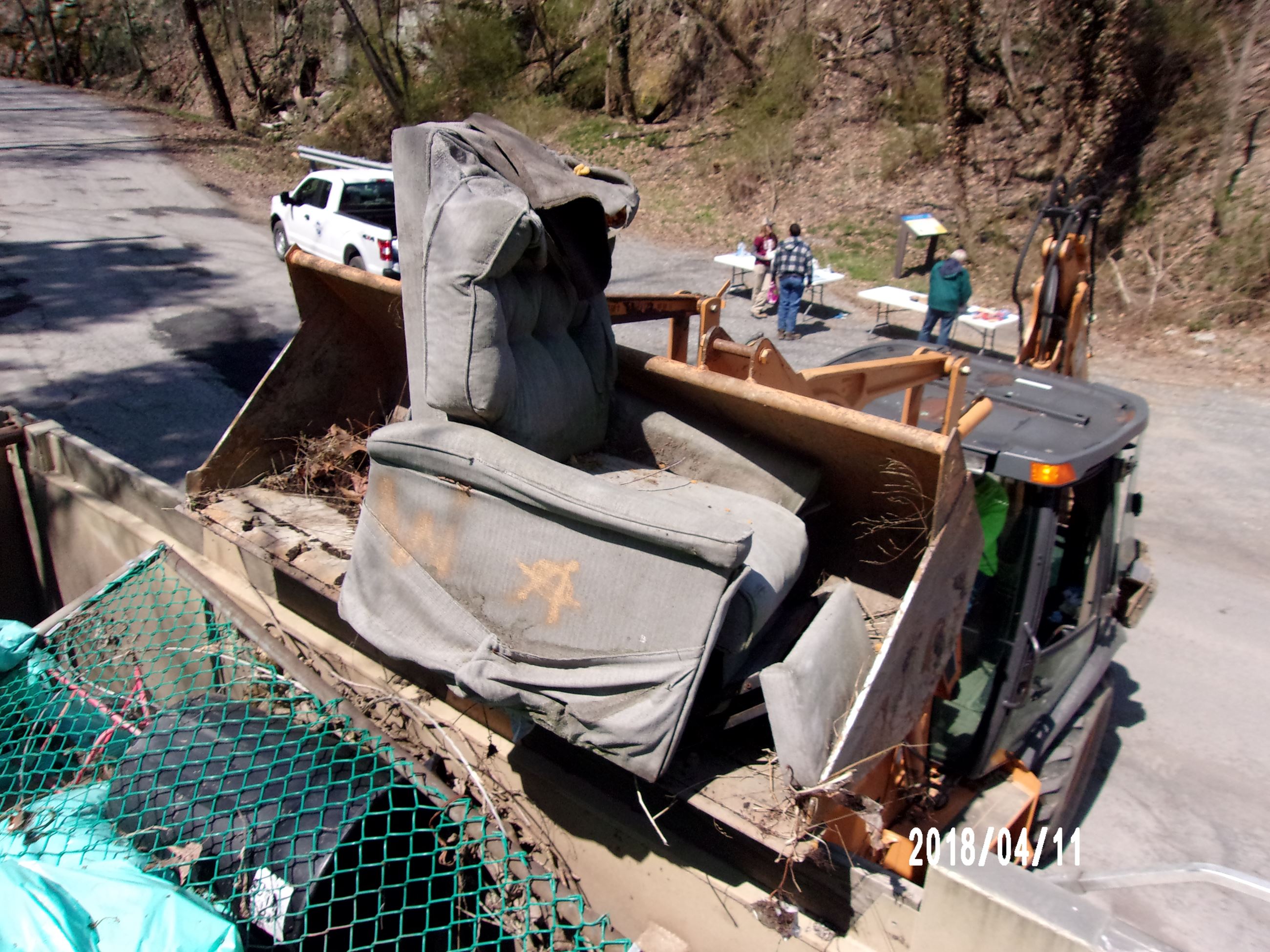 Loader Dumping Recliner